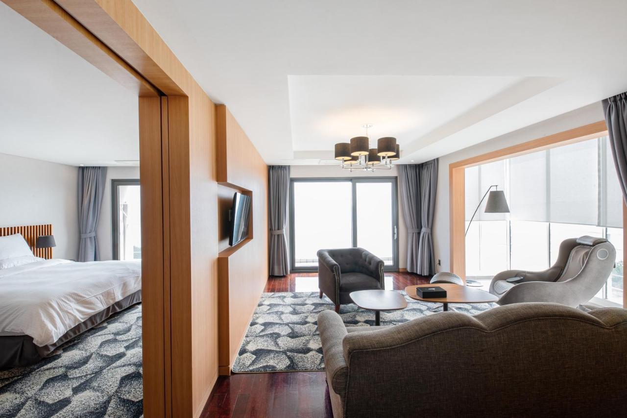 Asia Lakeside Hotel Csindzsu Kültér fotó