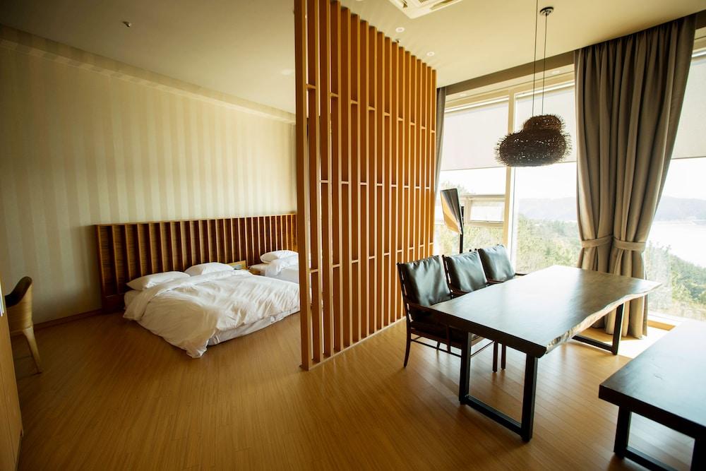 Asia Lakeside Hotel Csindzsu Kültér fotó